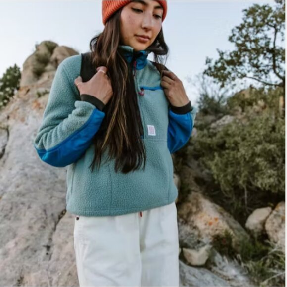 NWT Women’s Topo Designs Mountain Fleece Pullover – Medium - Picture 2 of 3